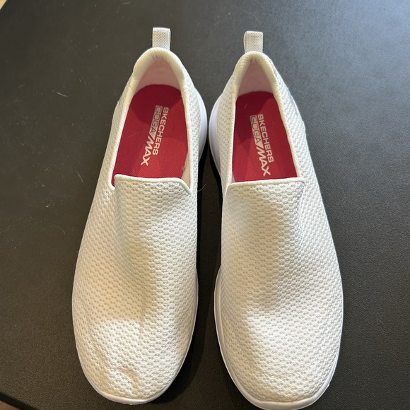 Skechers Women's 8.5 Go Walk Joy White Slip On Shoes - Picture 16 of 16